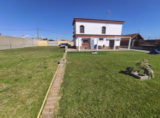 Chalet à Carretera de Sanlúcar - Sudamérica