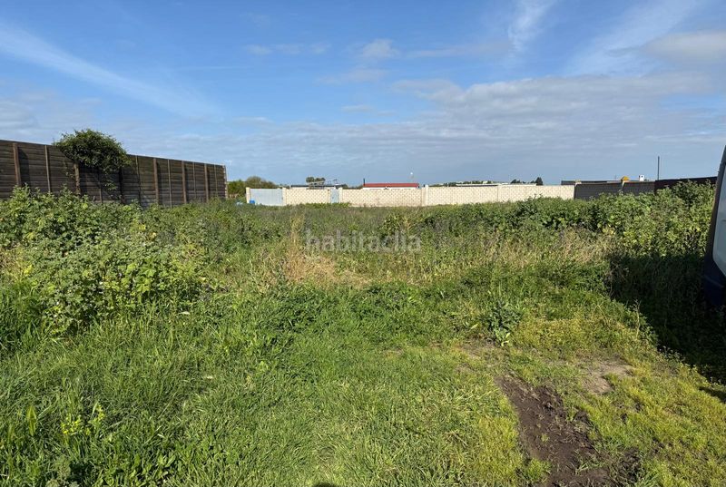 Foto b0f19a06-c247-4a04-b721-724407b6a025. Finca rústica a Cuatro Pinos - El Carmen Puerto de Santa María (El)