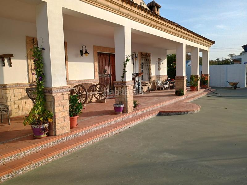 Foto 2c927624-5a1e-436b-8a5b-001b76a54ed4. Chalet mit parking pool in Cuatro Pinos - El Carmen Puerto de Santa María (El)