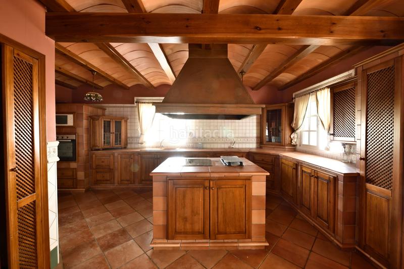 Foto dd9041a7-9b97-4bcf-b863-bdd500dd4f4b. Chalet mit parking pool in Cuatro Pinos - El Carmen Puerto de Santa María (El)