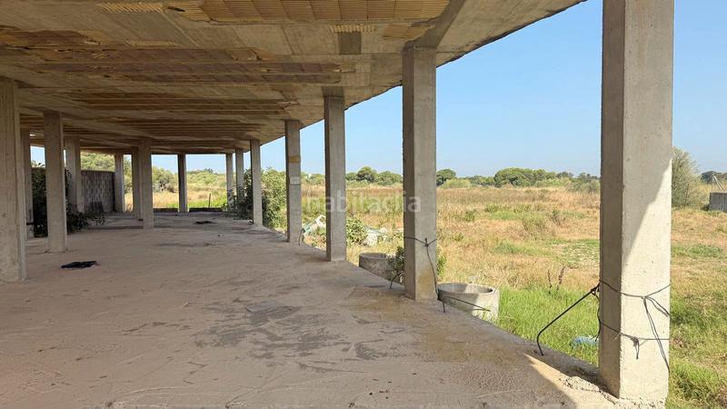 Foto 5bf14263-7e83-4196-9d05-c6ceddb86c2a. Fondo rustico in calle feria 29 in Carretera de Sanlúcar - Sudamérica Puerto de Santa María (El)