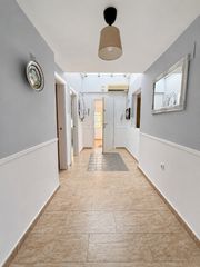 Flat in El Juncal - Vallealto. Piso zona el tejar