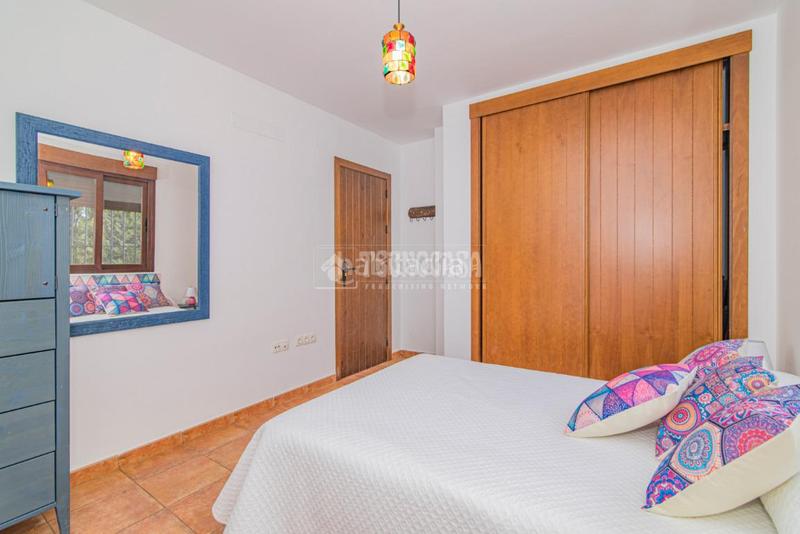 Foto 507574a4-57b9-4196-9caa-6d9ce6a6e9c0. Casa  en venta en otura en Villa de Otura