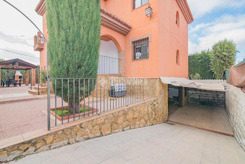 Foto 6cf3a59a-da6b-4dd5-bca8-fe1e1bb2c741. Casa  en venta en otura en Villa de Otura