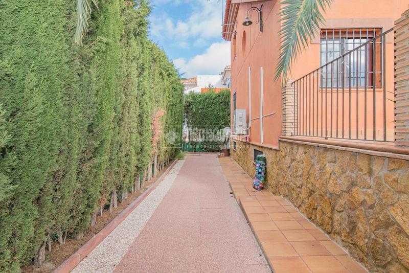 Foto ea531467-69ad-4816-a0d3-5a51d97bf2cf. Casa  en venta en otura en Villa de Otura