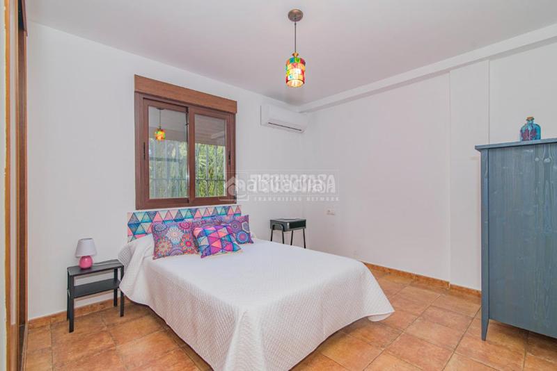 Foto f0afb551-3f99-48fe-9b0e-be5d4044b0d6. Casa  en venta en otura en Villa de Otura