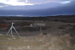 Proprit en Otura. Terrenos en venta en otura