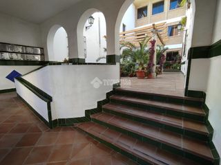 Etagenwohnung in Ayuntamiento. Piso en venta en alhendín