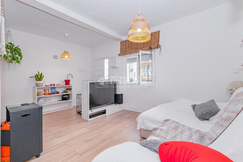 Foto 0ee668d4-fe74-45aa-a6af-c6bed4579457. Casa pareada casa en venta en Ayuntamiento Alhendín