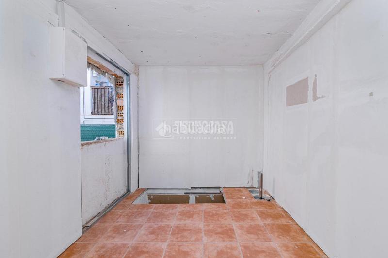 Foto ea19a64b-db58-4be7-a4b6-e8995944e588. Casa pareada casa en venta en Ayuntamiento Alhendín