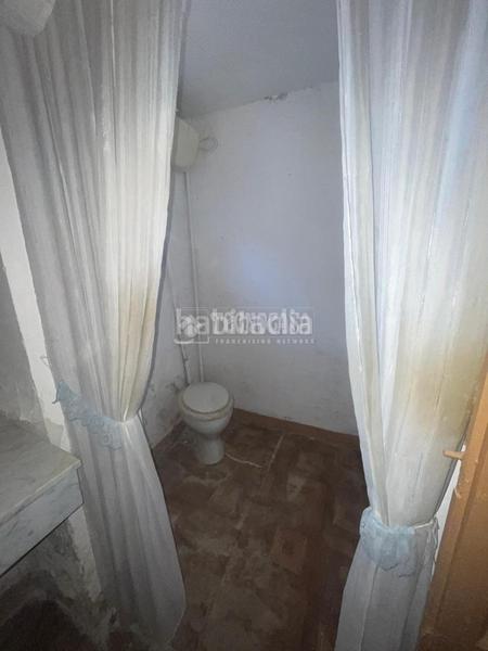 Foto 9177a677-c5f8-48f7-9acb-2ce6d2e07679. Casa pareada casa en venta en Escúzar
