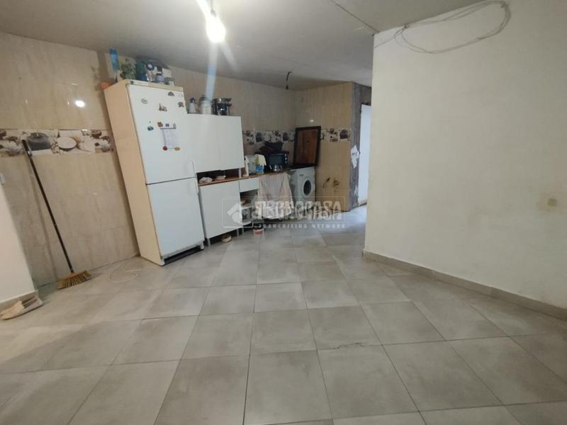 Foto 23a1e404-dd7c-4a8f-b857-1e1ddaa969dc. Casa pareada casa en venta en Polideportivo Alhendín