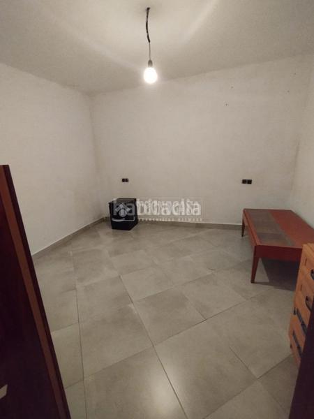 Foto 64edf719-2fbc-492e-b9cf-721ef55ed952. Casa pareada casa en venta en Polideportivo Alhendín