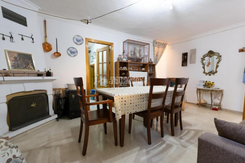 Foto 3a923132-7e3b-4e64-bfcc-ee9293d65811. Casa pareada casa en venta en Polideportivo Alhendín