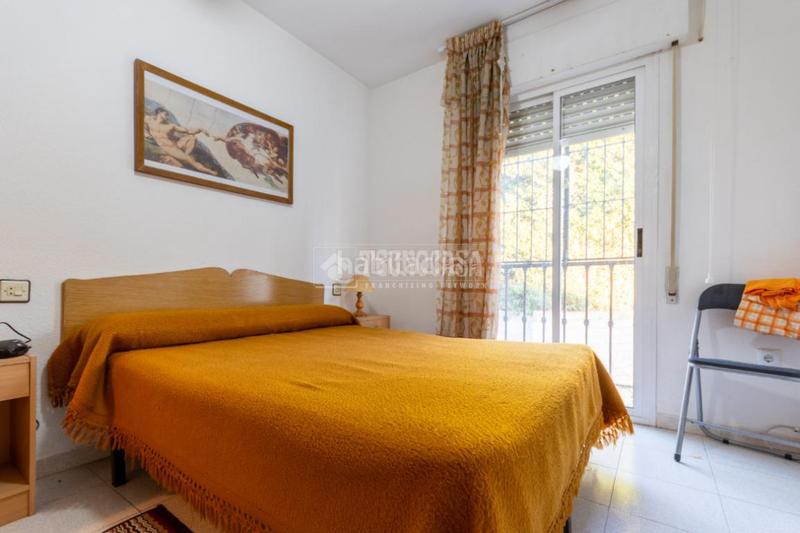 Foto c48c58e3-3746-4302-8576-c34191ea0075. Casa pareada casa en venta en Polideportivo Alhendín