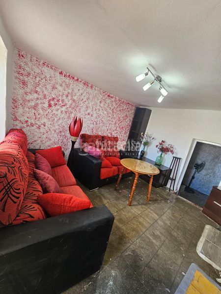 Foto 199c2b89-0e68-4fde-bb3c-51fbefda9650. Casa aparellada a Jayena