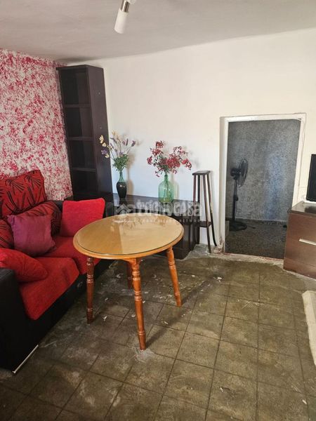 Foto 58f040d1-1202-4b78-8841-89c34f2155a6. Casa aparellada a Jayena