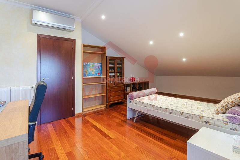 Foto c18c3211-c906-4c9a-a088-9c4fb1789529. Rent chalet with heating parking pool in El Carme-Sant Agustí-Bonavista Eliana (l´)