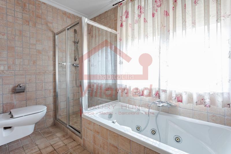 Foto 8bd0712c-b82d-4aa2-9661-213cec78c332. Lloguer xalet amb calefacció aparcament piscina a Eliana (l´)