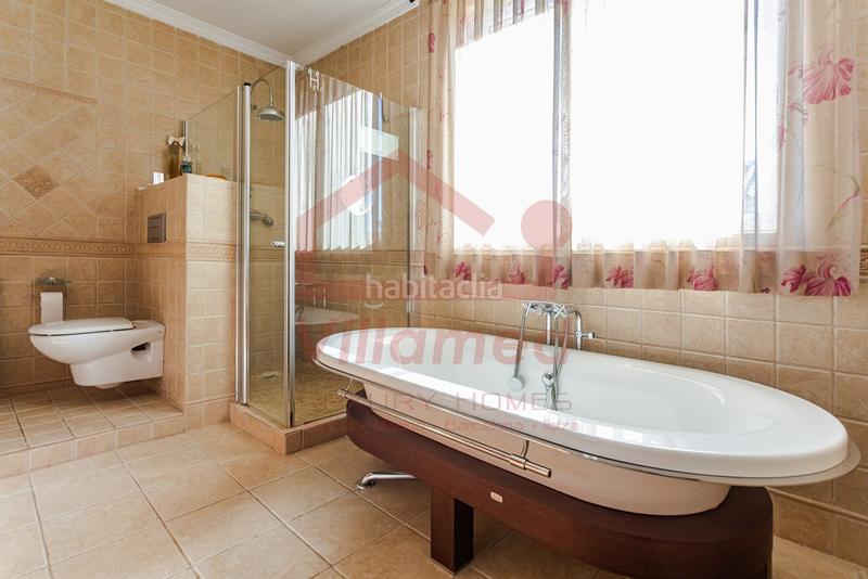 Foto ab370d20-2542-4750-b203-7e71e99f03bd. Lloguer xalet amb calefacció aparcament piscina a Eliana (l´)