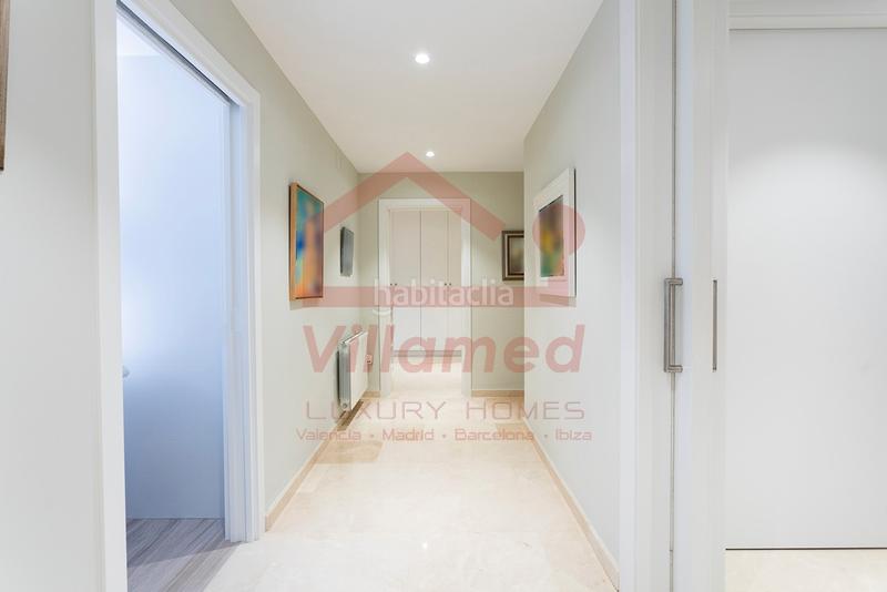 Foto 7dd95472-11d1-42ab-9c0f-a63e53ae3b65. Xalet amb xemeneia calefacció aparcament piscina a Eliana (l´)