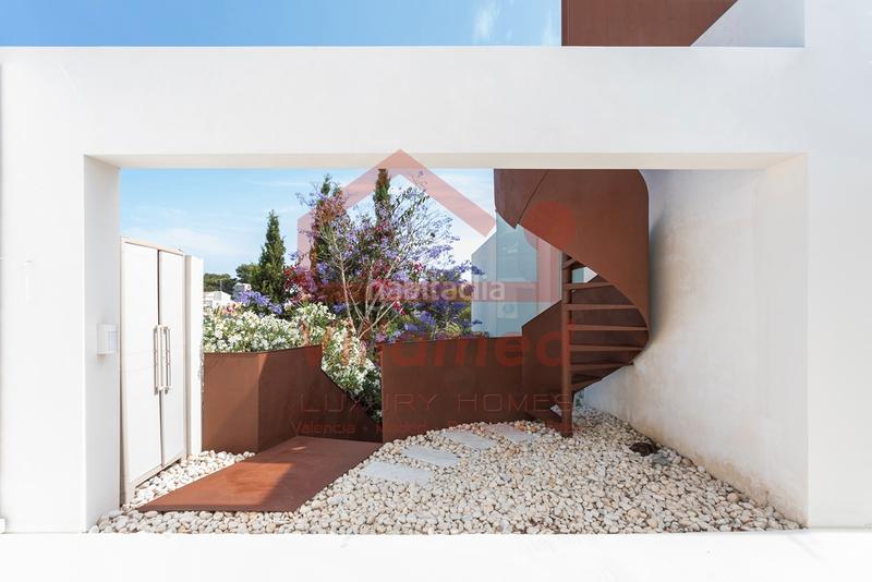 Foto 28dd66cb-e353-4c49-a5bd-f3f1d7dd1c49. Chalet  independiente en javea en Montañar-El Arenal Xàbia