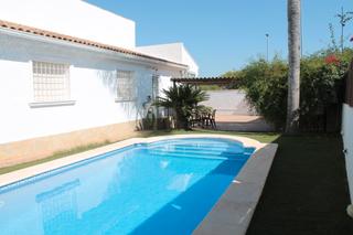 Chalet à Calle miguelete 16. Chalet independiente en la eliana