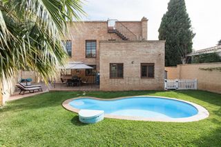 Chalet à Montealegre. Chalet en venta de leliana