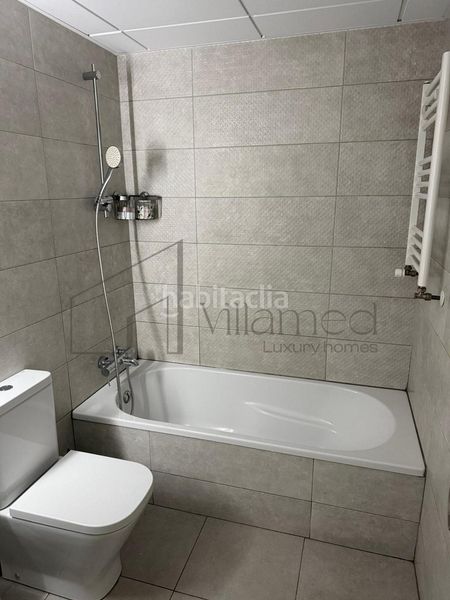 Foto 2fe108d4-fd96-4201-973d-abe876d7a096. Pis amb calefacció aparcament piscina a Ciutat de les Ciències i de les Arts - Justicia Valencia