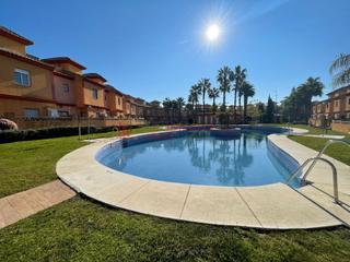 Casa adossada a Lepe. Vpl738 vivienda adosada con piscina en pinares de lepe.