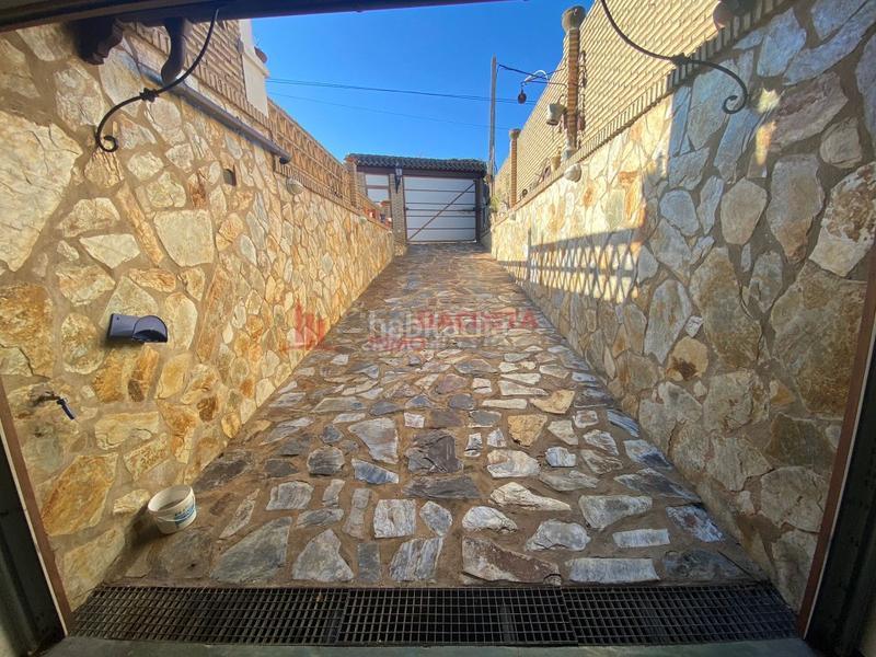 Foto 3ecf344a-1b28-49ae-b4f5-e94395f4e890. Chalet vle773 fantástico chalet con parcela de 400m . en Lepe