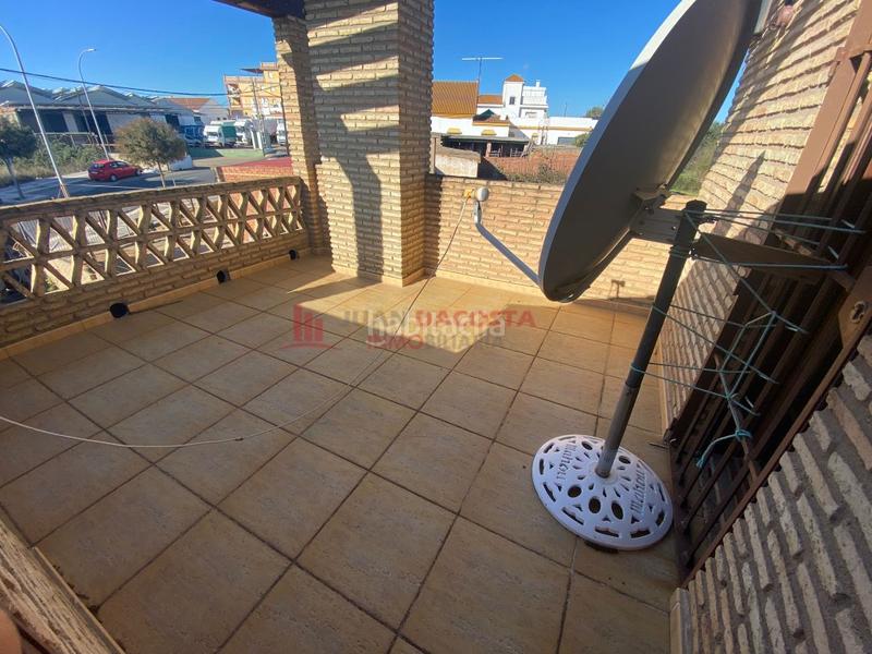 Foto 7aa6f740-292a-403c-98e8-2f4ed20e9044. Chalet vle773 fantástico chalet con parcela de 400m . en Lepe