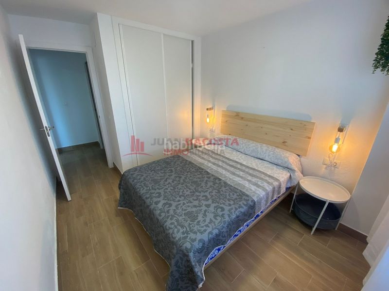 Foto f8c16d36-9b65-4883-8022-603696820fbe. Lloguer apartament amb aparcament a La Antilla