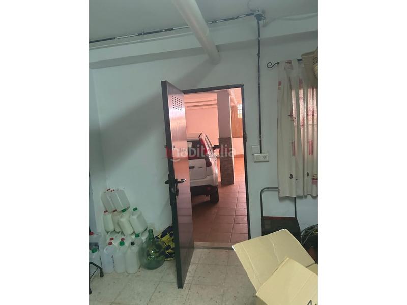 Foto 22e5b2cc-01a6-4719-a381-d8fdd1bcd9ce. Casa con parcheggio in Lepe