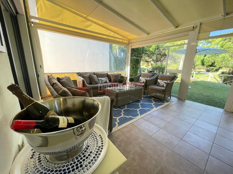 Foto b1e503f7-2b88-41c6-8d71-ee893fa7bb2e. Lloguer casa adossada a Islantilla golf Islantilla