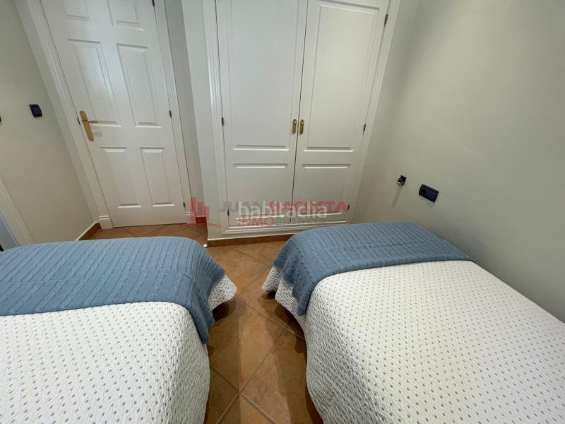Foto f32df4a5-a11d-4d7f-94b9-faf33b810e41. Lloguer casa adossada a Islantilla golf Islantilla