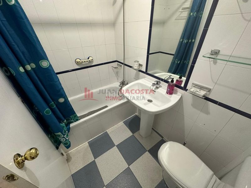 Foto 1535717e-1a0b-4ed1-ae00-cd024ca70eca. Alquiler apartamento 2ai216 exclusivo apartamento en urb. bellamar, en Islantilla