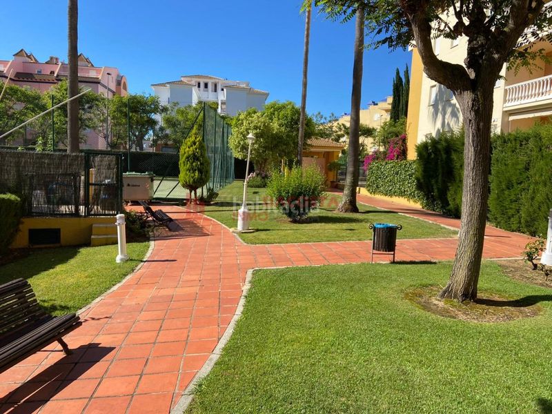 Foto 4367b766-66dc-482f-b8b6-35a44c9becd9. Alquiler apartamento 2ai216 exclusivo apartamento en urb. bellamar, en Islantilla
