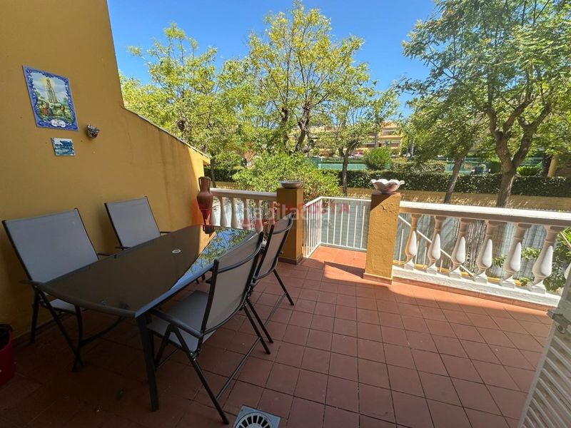 Foto 657c940e-a069-4a52-8c1f-8d3cc633e7d7. Alquiler apartamento 2ai216 exclusivo apartamento en urb. bellamar, en Islantilla