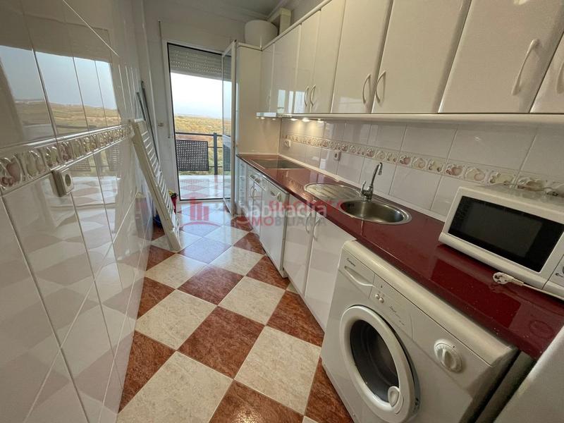 Foto 3071ab42-4433-4c1b-923c-7c5fe34b3442. Lloguer apartament a La Antilla