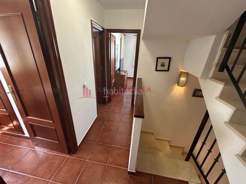 Foto 892e4da9-dab8-47aa-b5e3-33cf0b5981aa. Dúplex vla954 maravilloso dúplex en urbanización los delfines, . en La Antilla