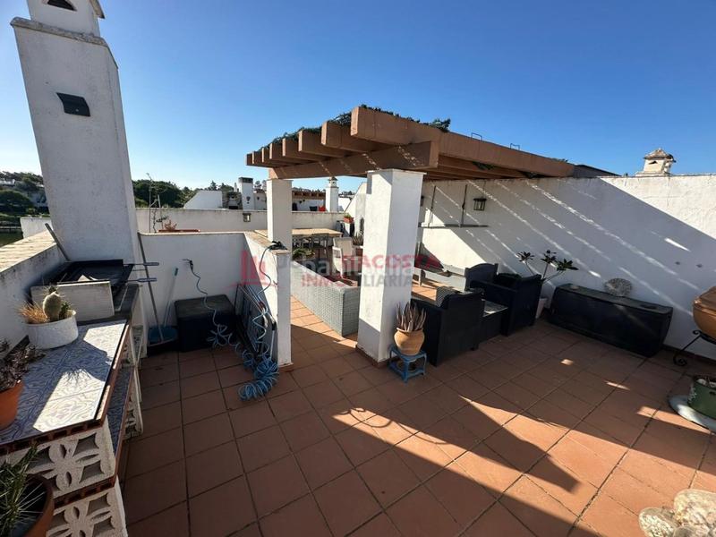 Foto 4857eaa8-bd19-4c9a-b26e-305c57b440f0. Dachwohnung in Islantilla golf Islantilla