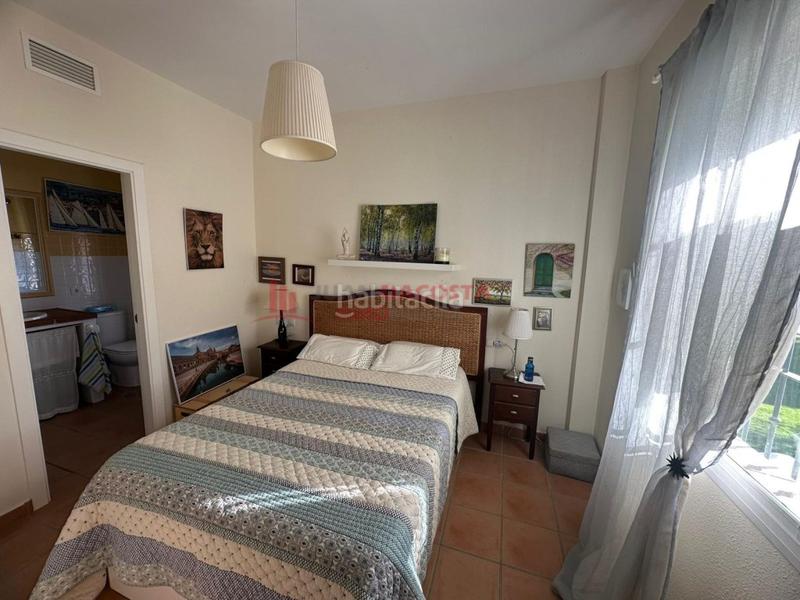 Foto e144fa7a-bdd5-4fb8-a78a-85a2da0bba53. Dachwohnung in Islantilla golf Islantilla