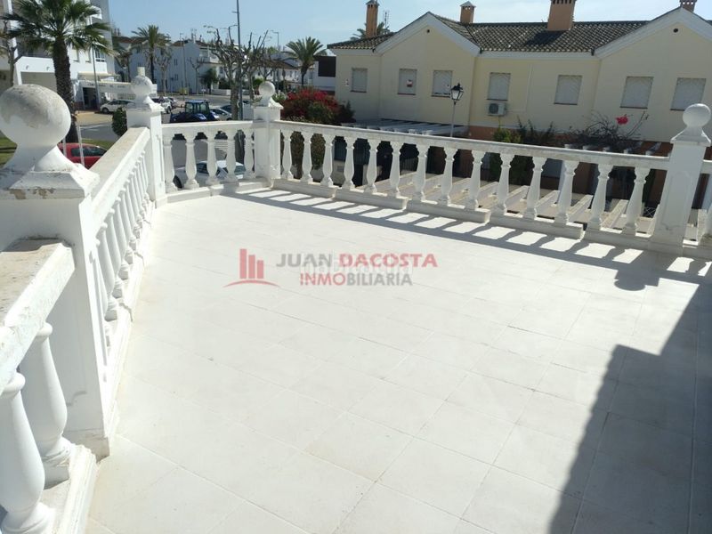 Foto a3216f92-56b9-48a8-beb5-1868a2ecee9d. Casa adossada a La Antilla