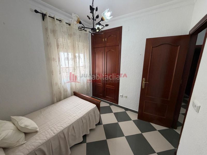 Foto 0ae22aa8-f8c3-4928-ad37-4f62d344bde0. Pis a Lepe