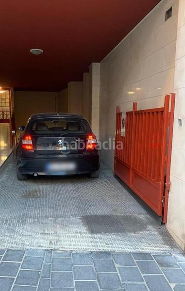 Foto bb51ccbc-c7f6-4330-84e1-266e421eabb3. Car parking in Belén - San Roque Jaén