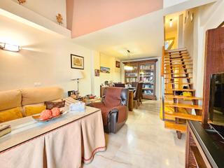 Dúplex  Calle vicente montuno morente. ¡espectacular dúplex en san ildefonso, plaza de parking y traste