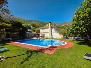Casa  Urbanizacion la pandera. Casa rural con licencia turística, gran parcela, piscina y exter