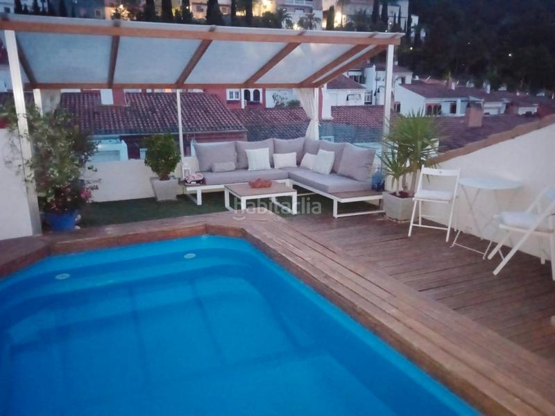 Foto 11e73990-ea72-4b23-b8ea-6febb21186a7. Casa adossada amb xemeneia calefacció aparcament piscina a Jaén