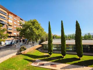 Etagenwohnung  Avenida granada. Piso céntrico de 2 dormitorios en avenida de granada